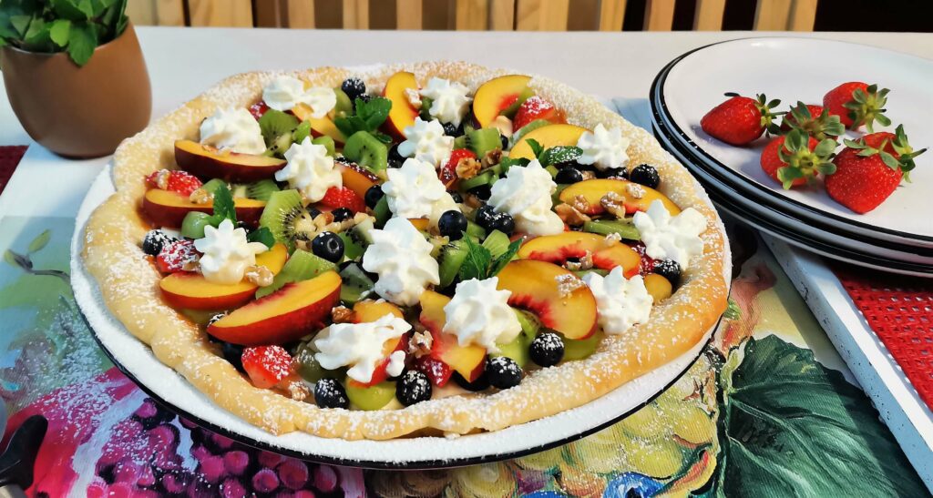 Deep dish fresh fruit pizza