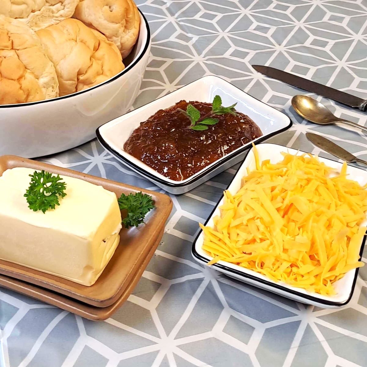 Side-Server-Jam-Cheese-and-Butter Side Server for butter, jam and cheese