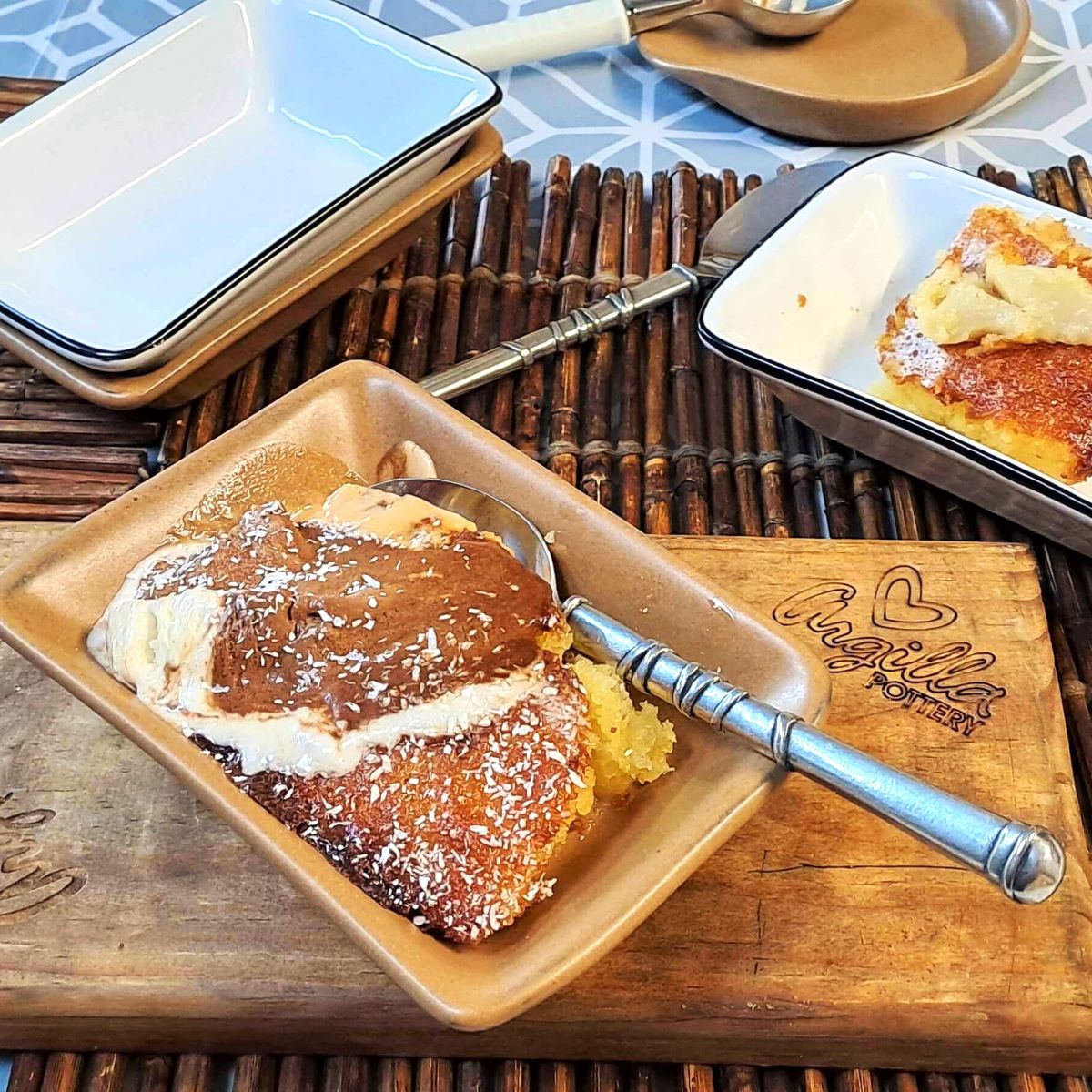 Side-Server-Pudding Dessert with the Side Server