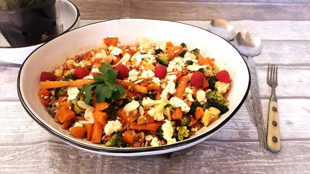 Brown rice and roasted vegetables